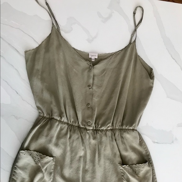Aritzia Babaton 100% Silk Dress - Picture 4 of 9